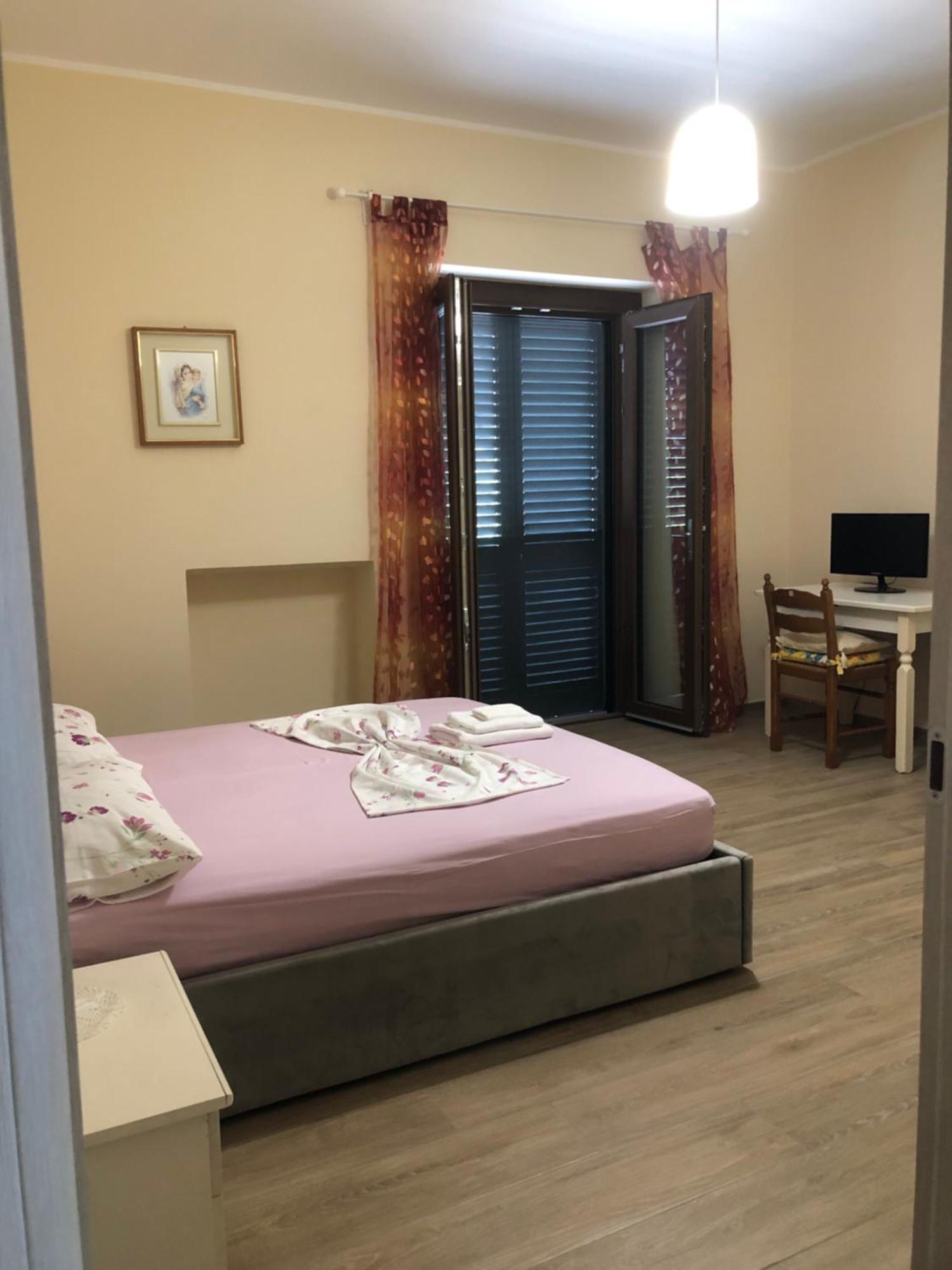 Stanze Private In Villa Turin Bagian luar foto